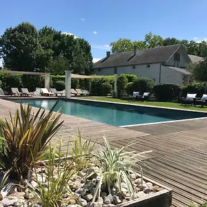 https://le-pavillon-du-chateau-revel.midi-pyreneeshotels.com